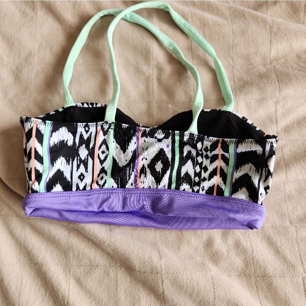 Aperture Active Bra - Picture 2 of 3